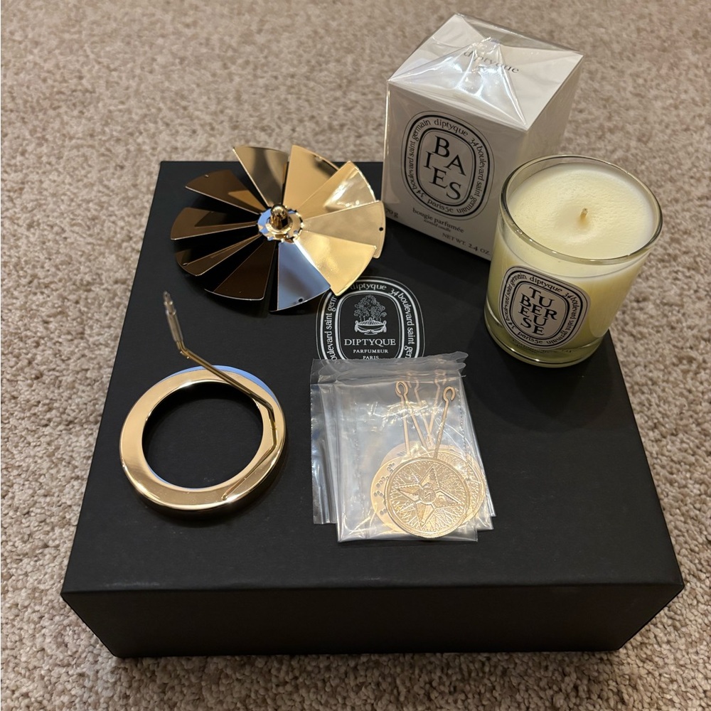 Diptyque Carousel Set